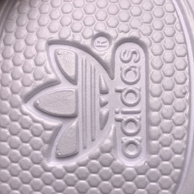 Yeezy 350 V2 | Yupoo Rep Sneakers (Ref 560) image 18