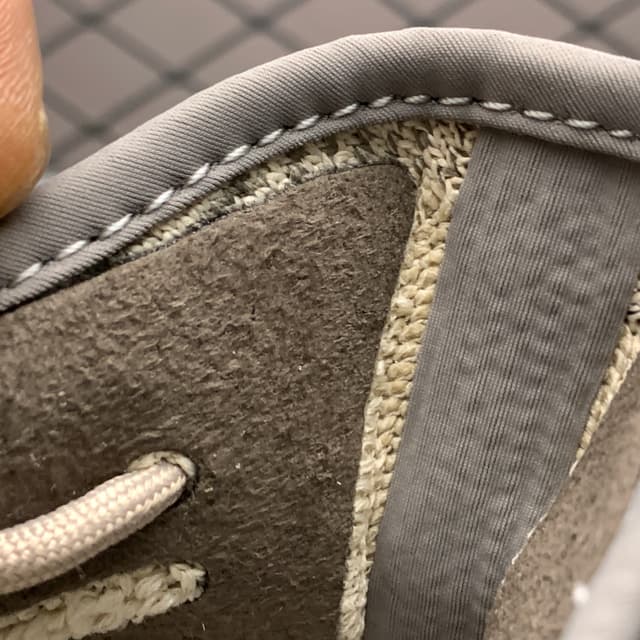 Yeezy 350 V2 | Yupoo Rep Sneakers (Ref 560) image 9