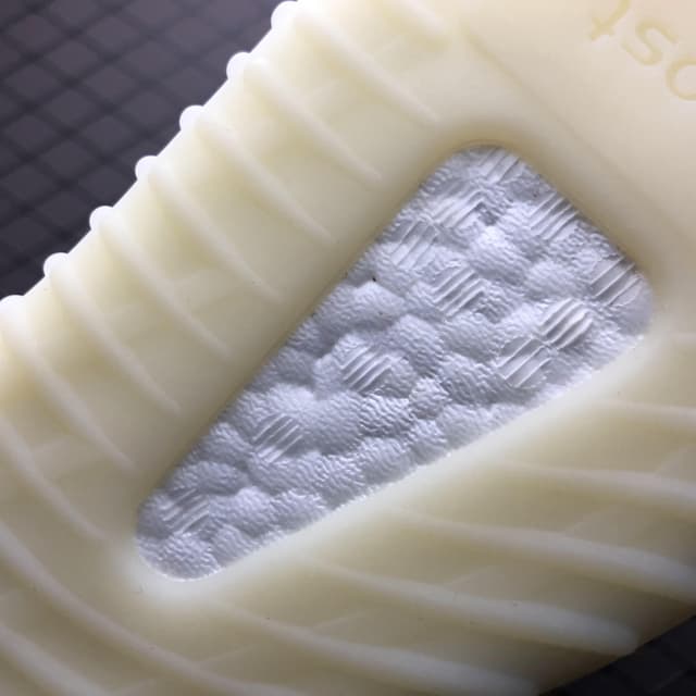 Yeezy 350 V2 | Yupoo Rep Sneakers (Ref 608) image 12