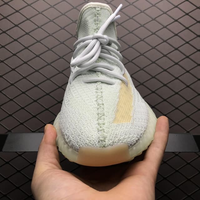 Yeezy 350 V2 | Yupoo Rep Sneakers (Ref 546) image 15