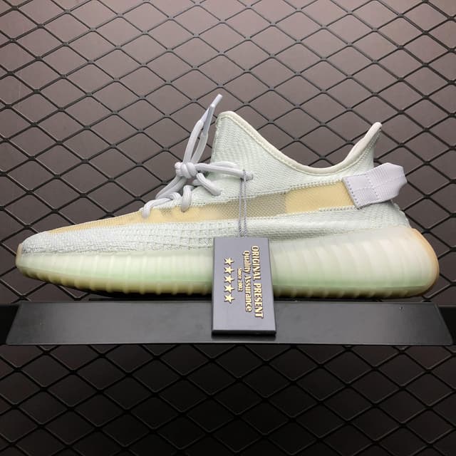 Yeezy 350 V2 | Yupoo Rep Sneakers (Ref 546) image 16