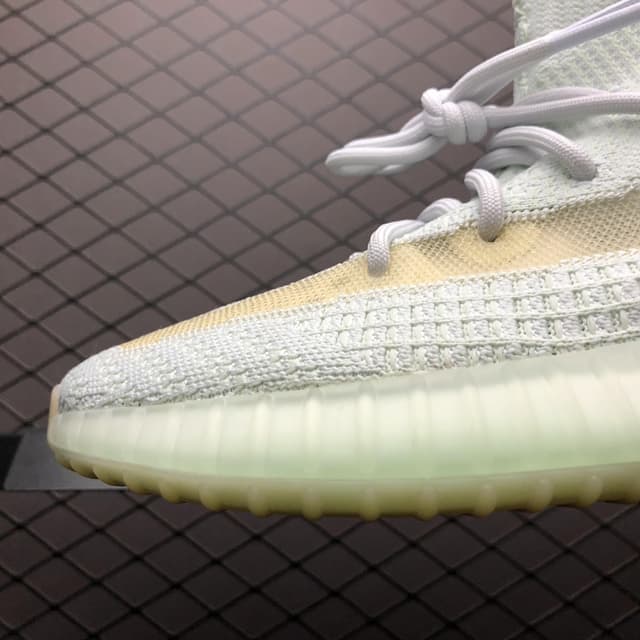 Yeezy 350 V2 | Yupoo Rep Sneakers (Ref 546) image 7