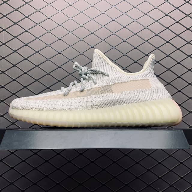 Yeezy 350 V2 | Yupoo Rep Sneakers (Ref 627) image 1