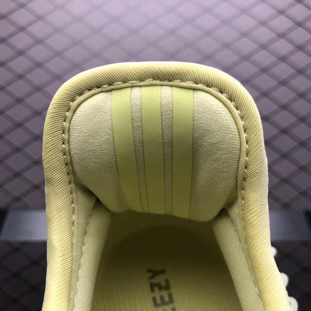 Yeezy 350 V2 | Yupoo Rep Sneakers (Ref 626) image 11