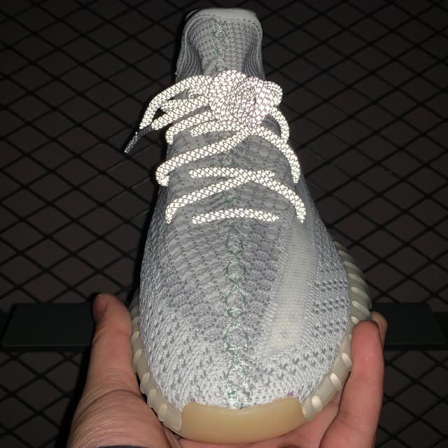 Yeezy 350 V2 | Yupoo Rep Sneakers (Ref 585) image 13