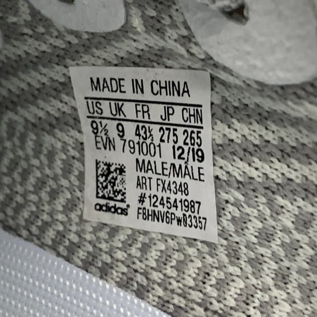 Yeezy 350 V2 | Yupoo Rep Sneakers (Ref 589) image 14