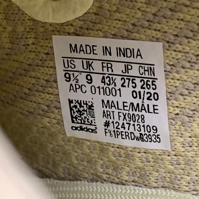 Yeezy 350 V2 | Yupoo Rep Sneakers (Ref 598) image 9