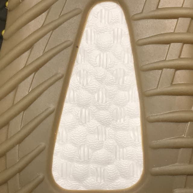 Yeezy 350 V2 | Yupoo Rep Sneakers (Ref 558) image 13