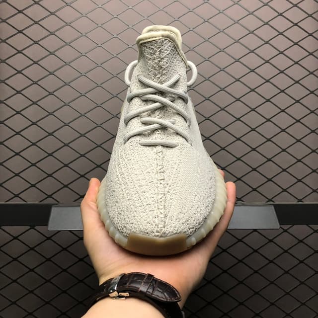 Yeezy 350 V2 | Yupoo Rep Sneakers (Ref 576) image 8