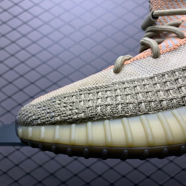 Yeezy 350 V2 | Yupoo Rep Sneakers (Ref 615) image 6