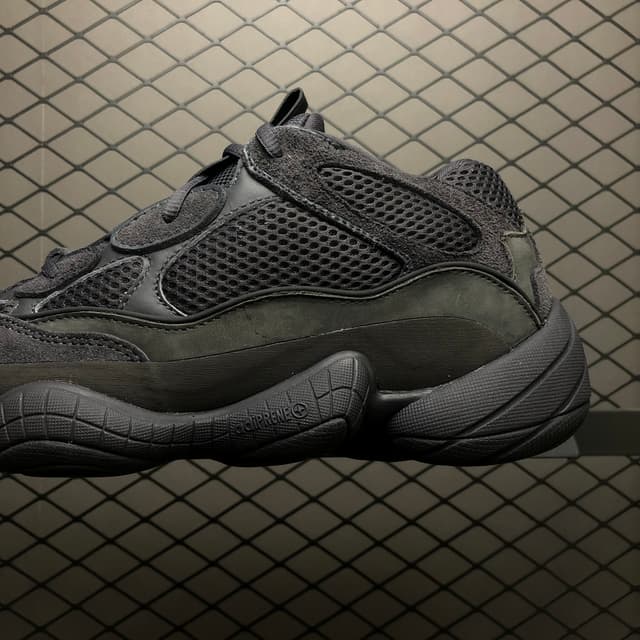 Yeezy 500 | Yupoo Rep Sneakers (Ref 590) image 4