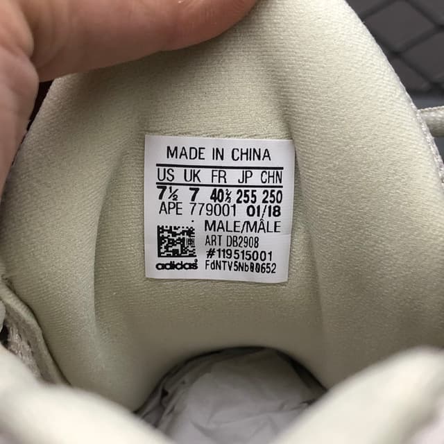 Yeezy 500 | Yupoo Rep Sneakers (Ref 617) image 12