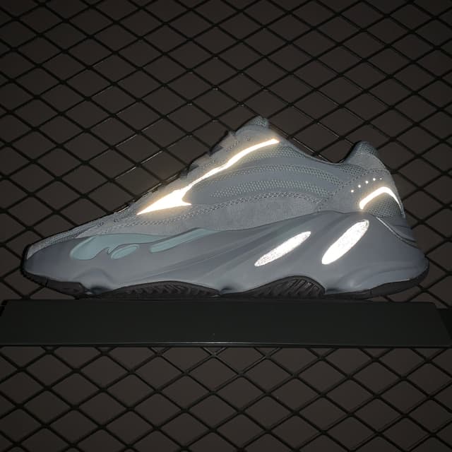 Yeezy 700 V2 | Yupoo Rep Sneakers (Ref 593) image 11