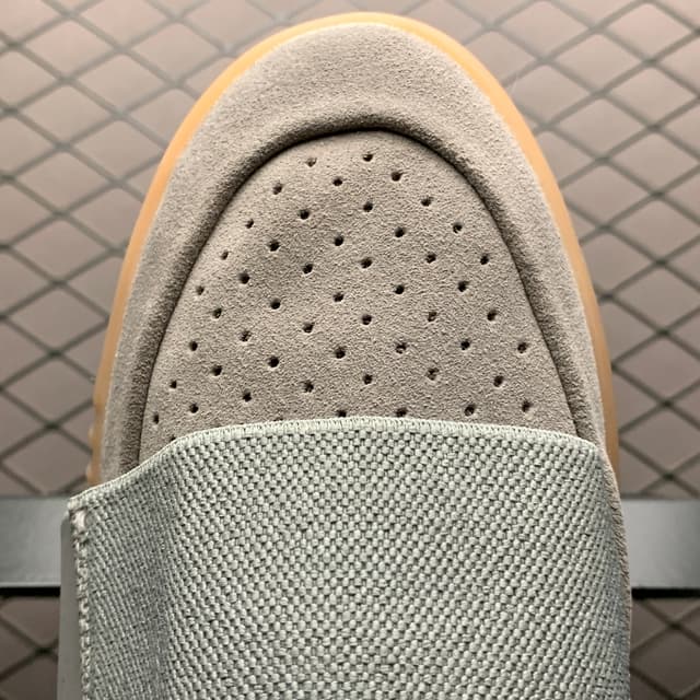 Yeezy 750 Boost | Yupoo Rep Sneakers image 6