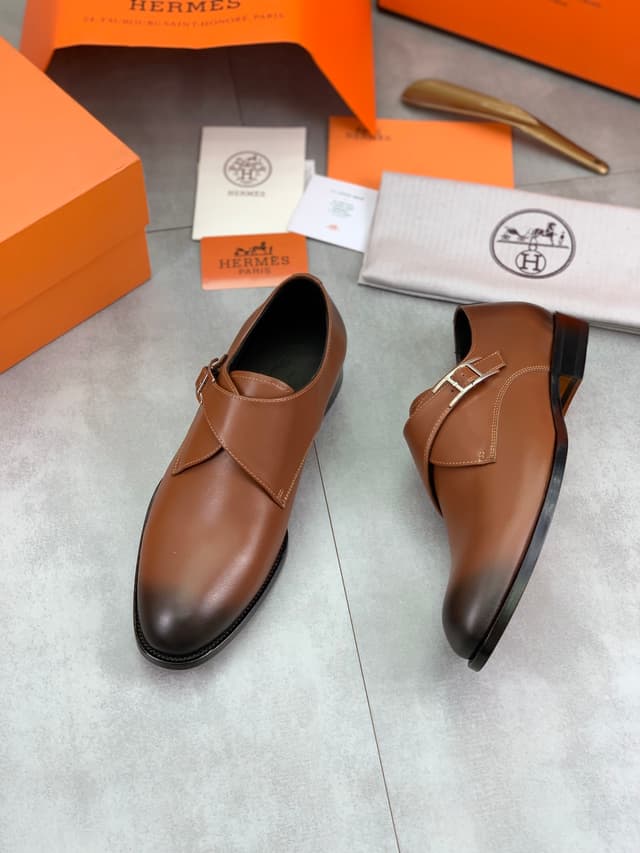 Hermes New Arrival: Giovanni Loafer Leather | Yupoo Rep Sneakers image 5