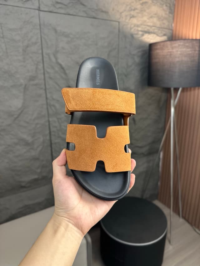 Hermès Chypre Sandals – H-Strap Flat Slides | Yupoo Rep Sneakers image 4