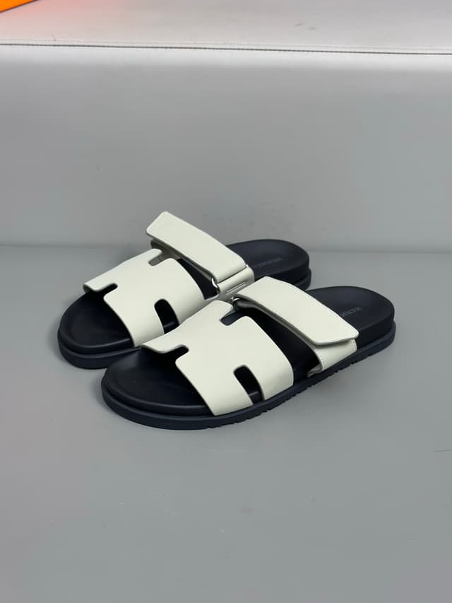 Hermès Chypre Sandals – H-Strap Flat Slides | Yupoo Rep Sneakers image 9