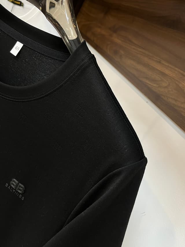 Balenciaga | 1965Ss Round Neck Tee - Premium Silk Touch | Yupoo Rep Clothing image 7