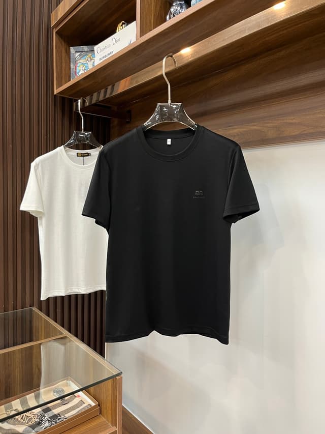 Balenciaga | 1965Ss Round Neck Tee - Premium Silk Touch | Yupoo Rep Clothing image 3