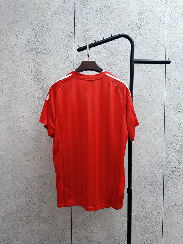 Clothes| Balenciaga X Adidas Man Utd Jersey - Limited | Yupoo Rep Clothing image 2