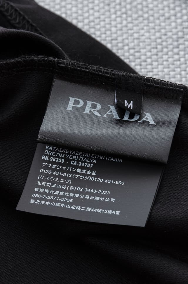 Prada | 2025Ss Cotton Tee - Triple-Label Essential | Yupoo Rep Clothing image 8