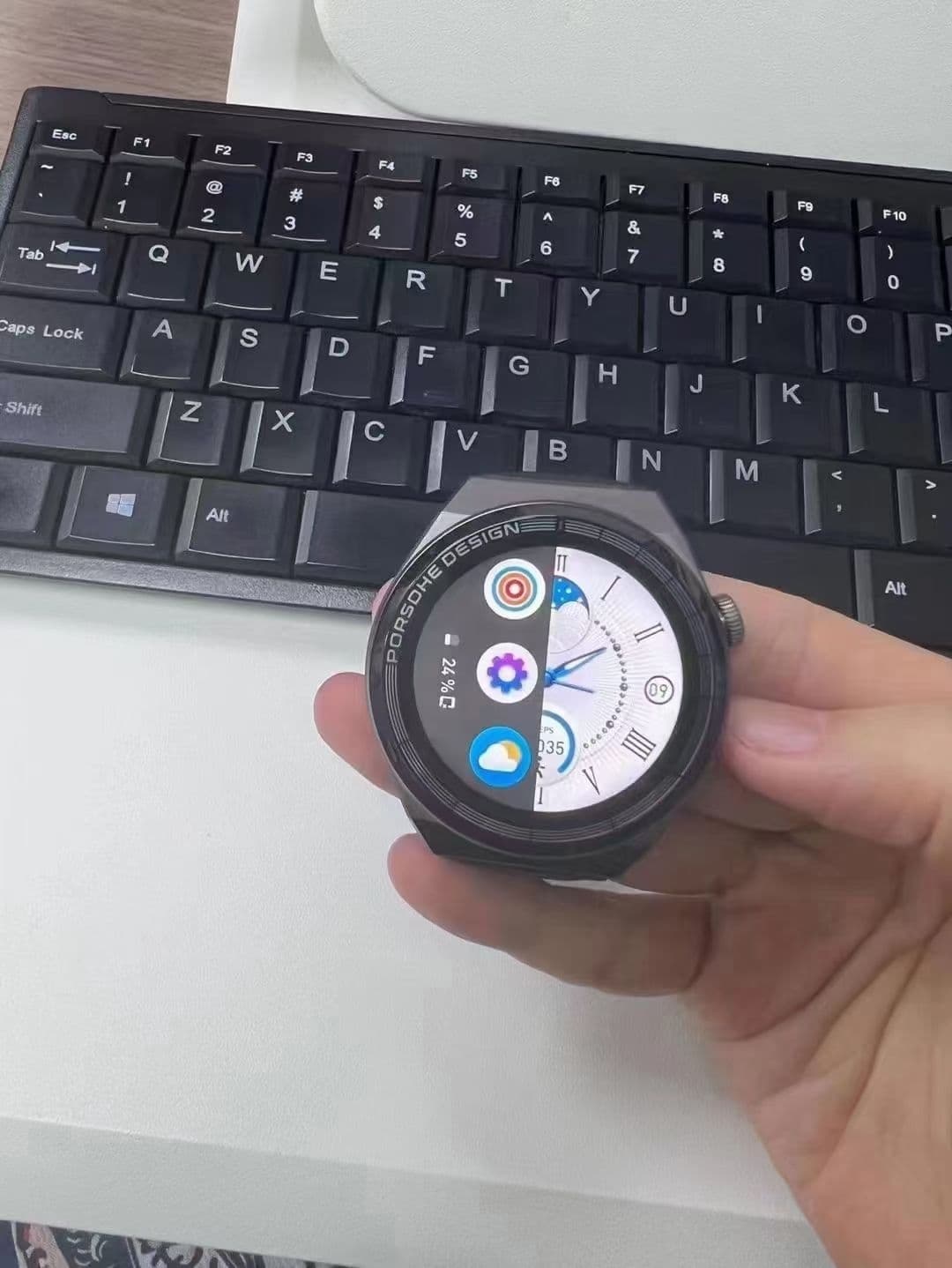 Gt3Pro Porsche Edition Electronic Watch image 2