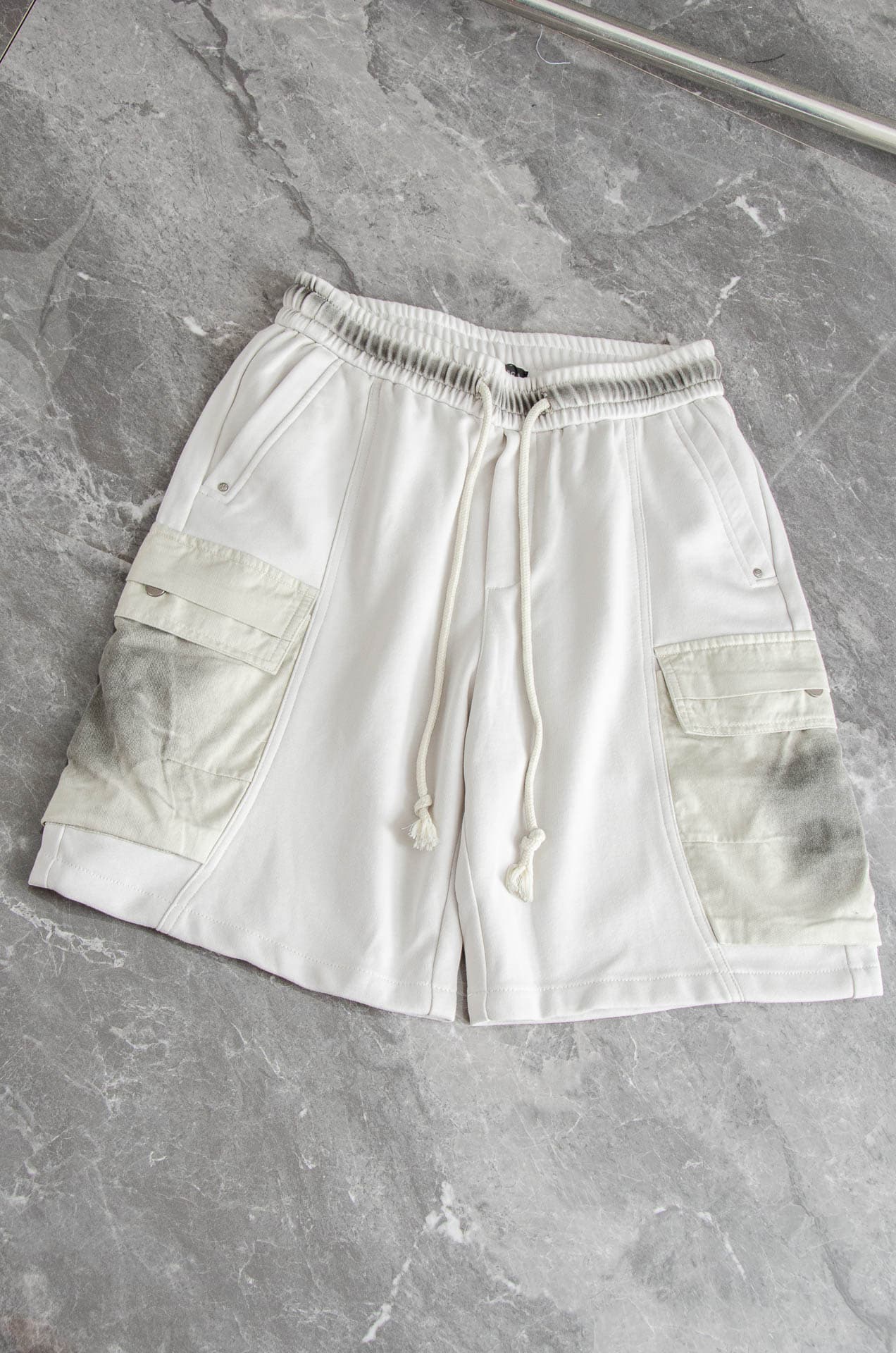 YupooPA clothing: BALENCIAGA 2025SS Summer Casual Shorts image 3