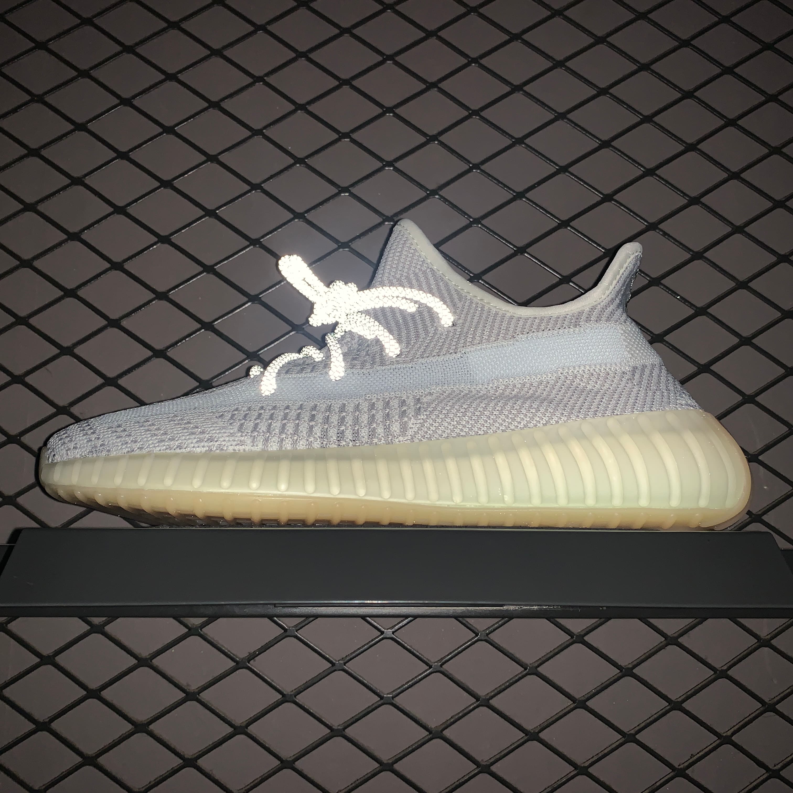 YupooPA Shoes: Premium Yeezy Yupoo Sneakers image 2