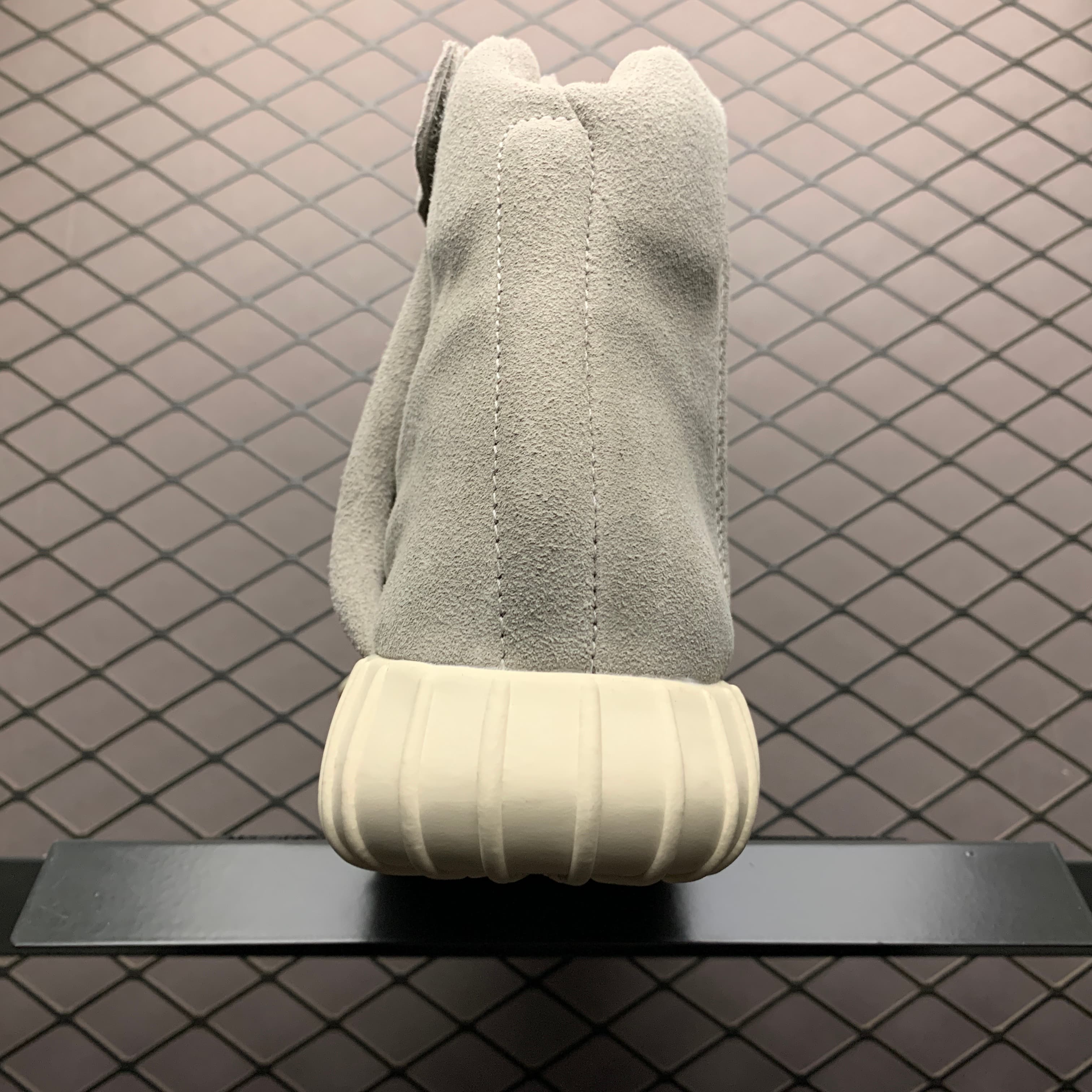 YupooPA Shoes: Premium Yeezy Yupoo Sneakers image 2