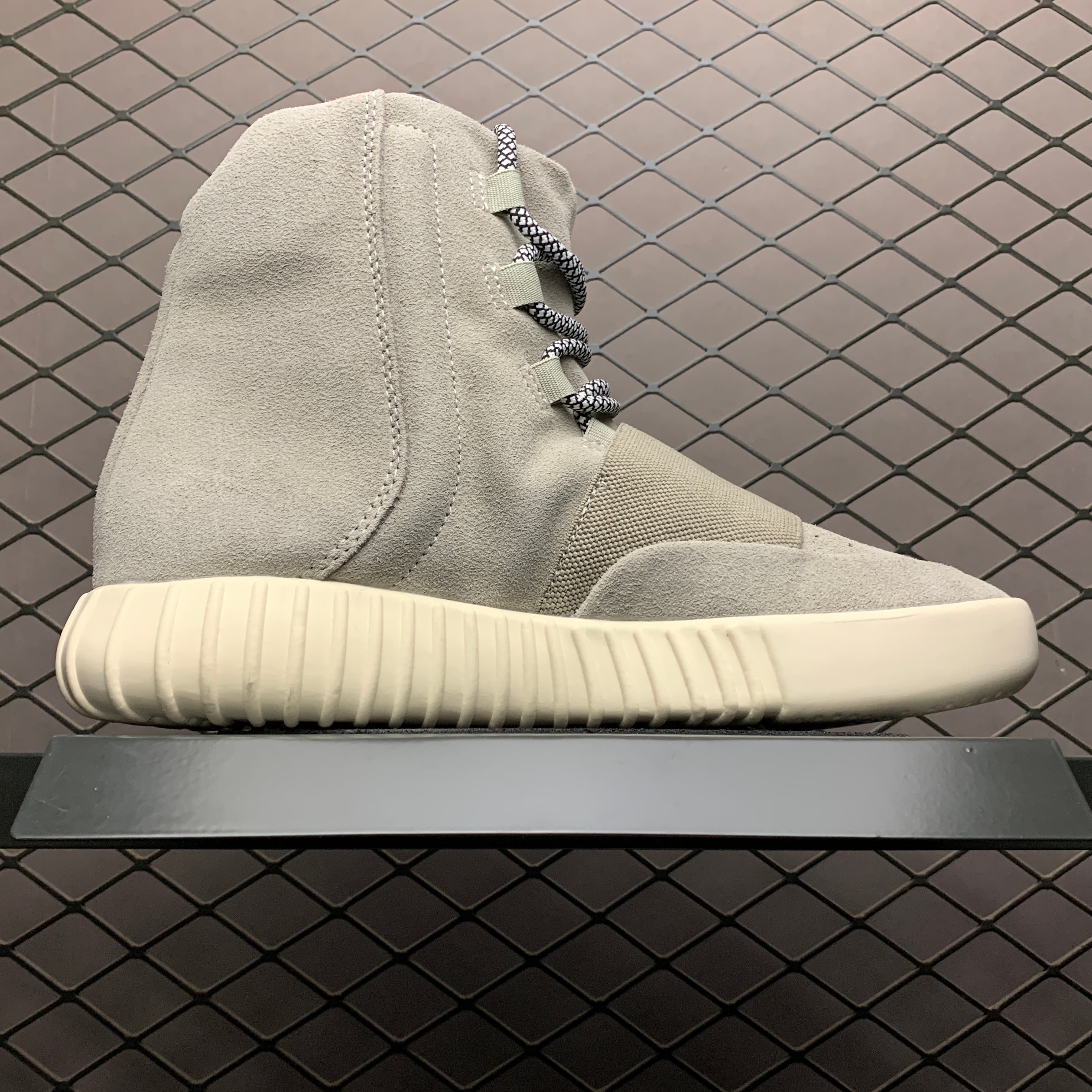 YupooPA Shoes: Premium Yeezy Yupoo Sneakers image 3