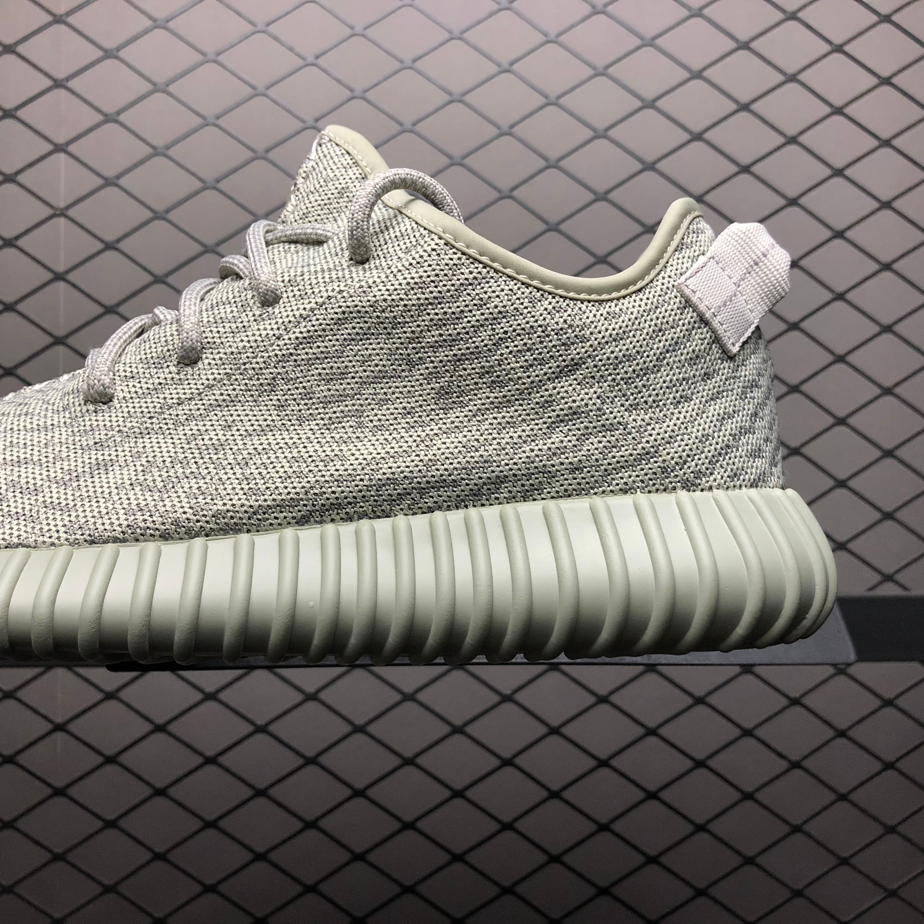 YupooPA Shoes: Premium Yeezy Yupoo Sneakers image 4