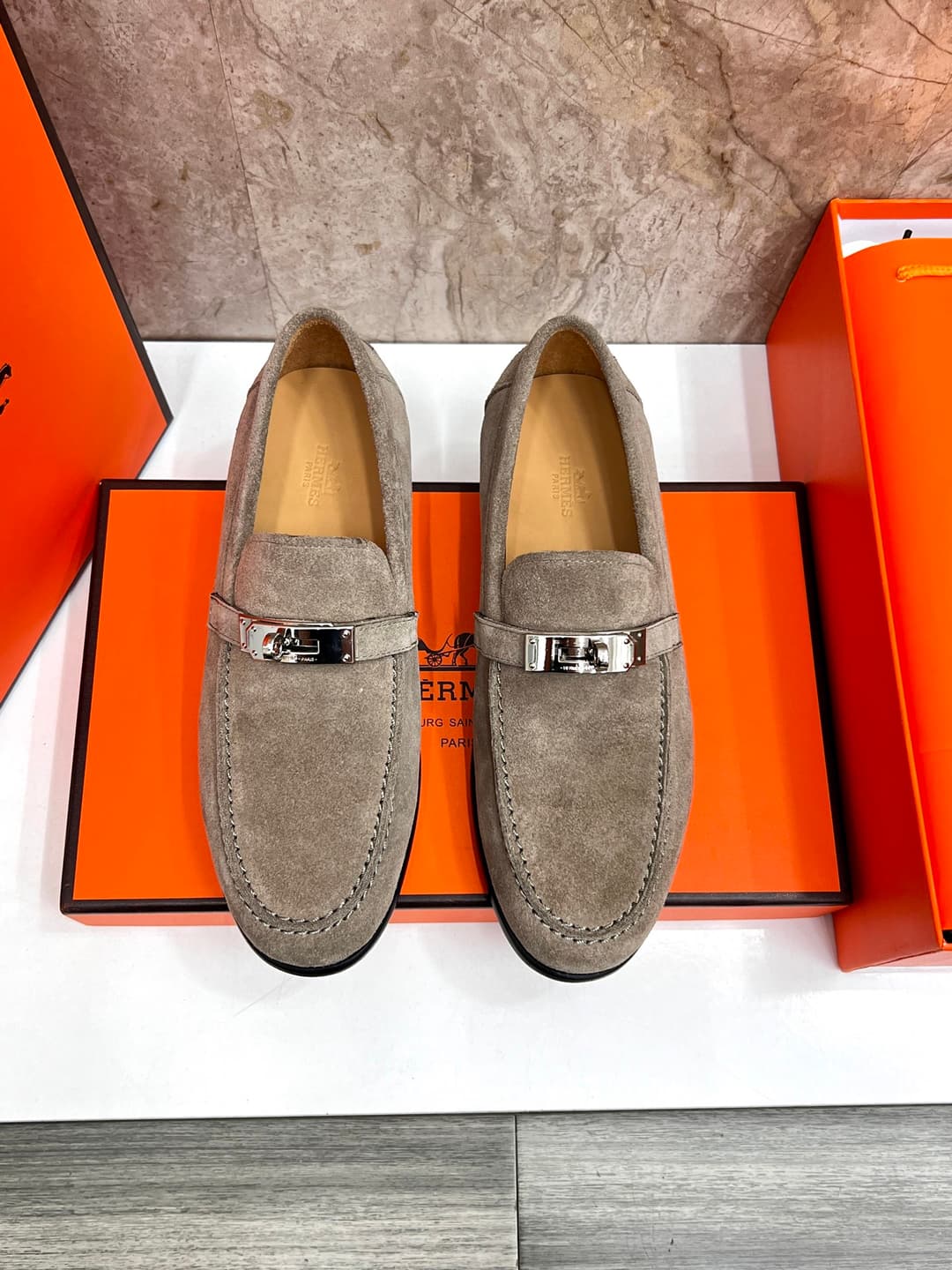 YupooPA Shoes: Hermès-Inspired Giovanni Loafers - Luxury Men's Slip-On image 1