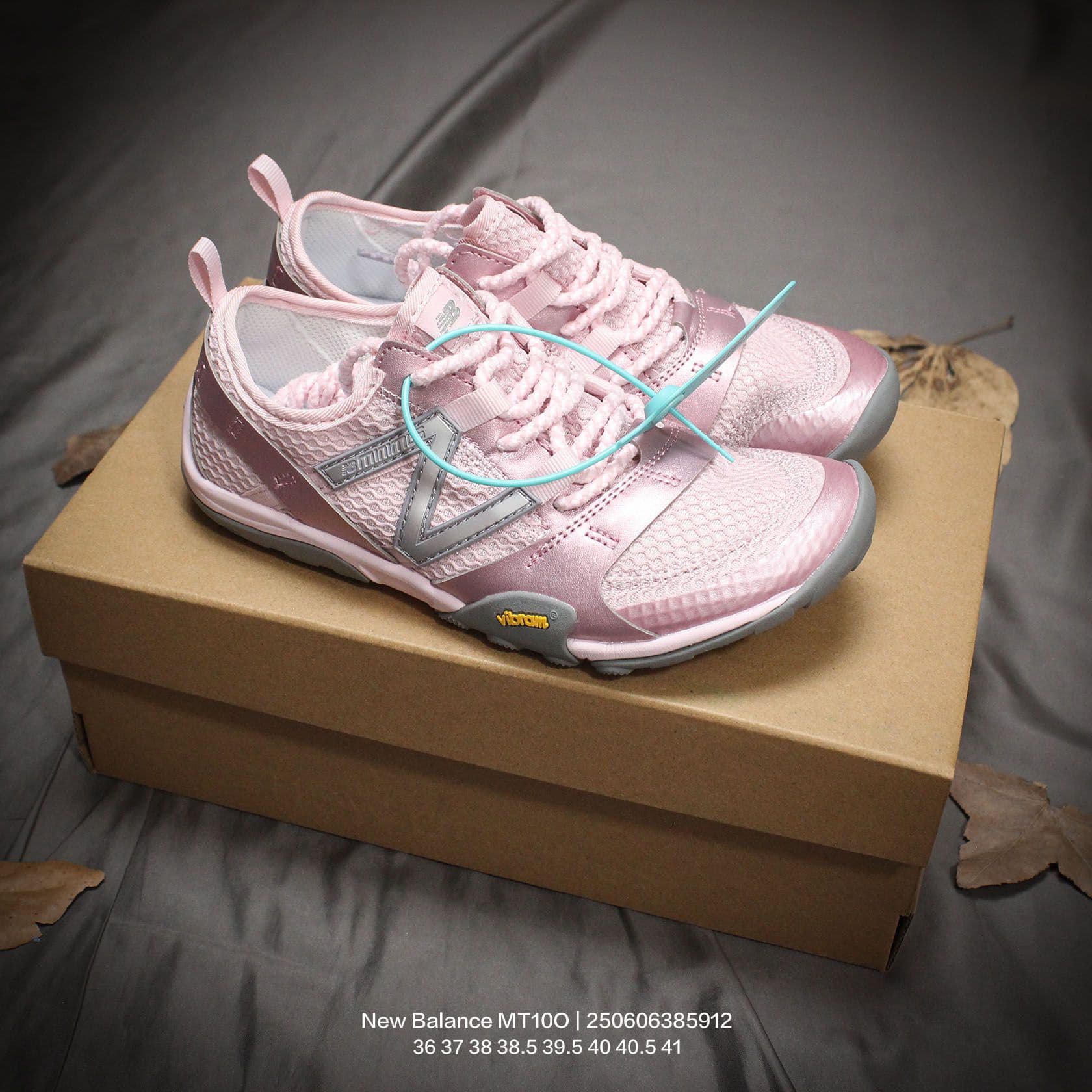 Issey Miyake × Nb Mt10O-"Sea Salt" Hiking Sneakers 👟 image 9